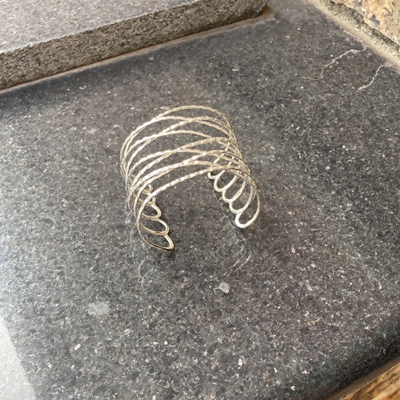 Wire Cuff Bracelet - Picture 3 of 3